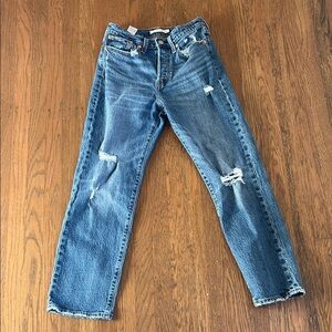 Levi’s women’s wedgie straight denim jeans size 27